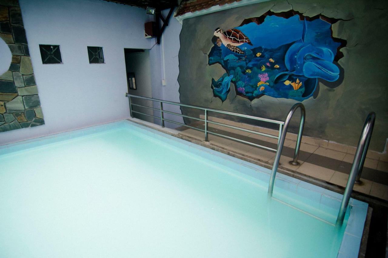Dola Hostel 2 Ho Chi Minh City Exterior photo